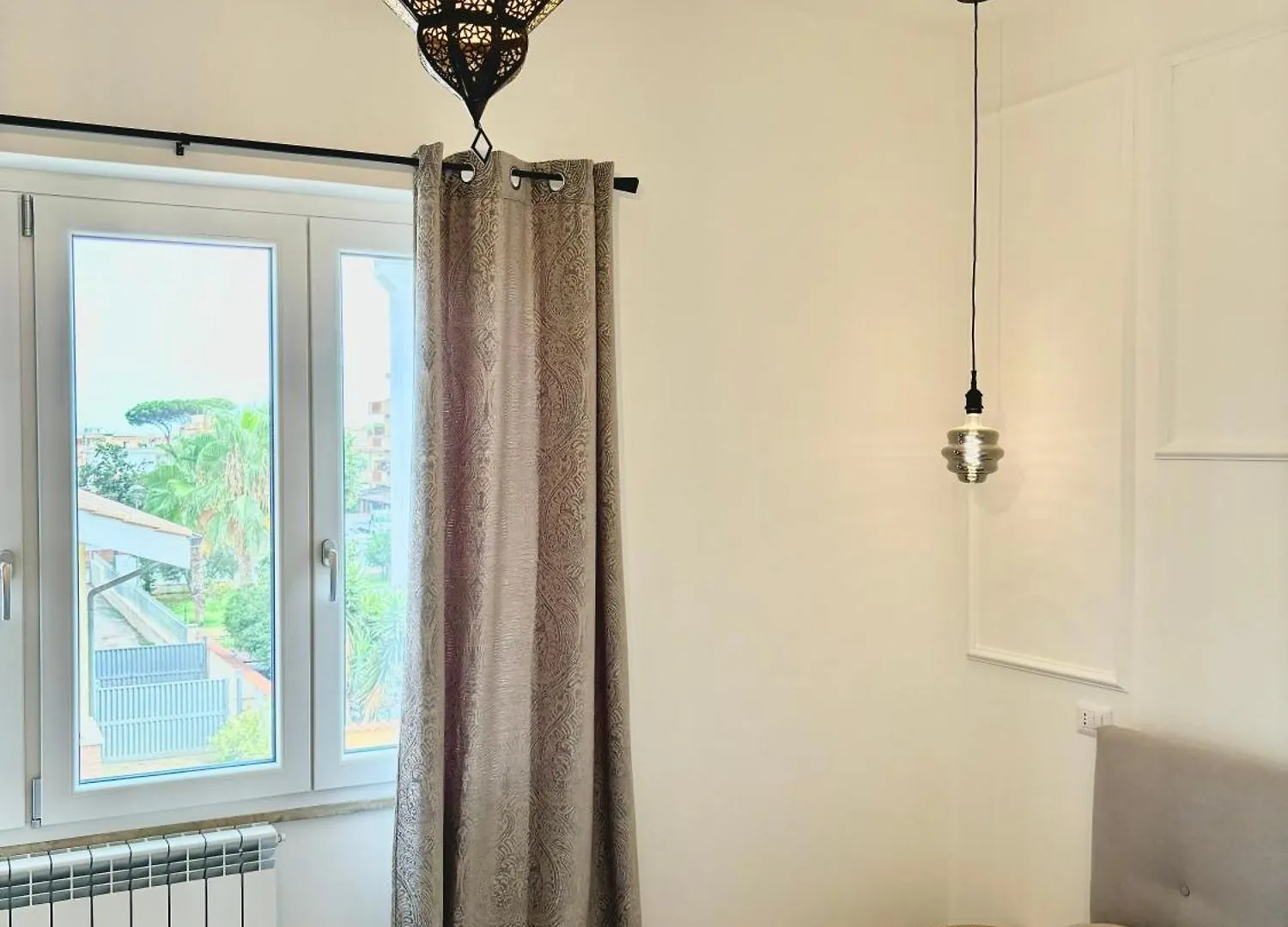 Guest House Maison Margot Fiumicino 0*,  Italy